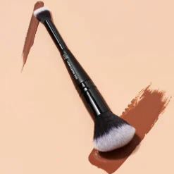 Complexion Duo Brush