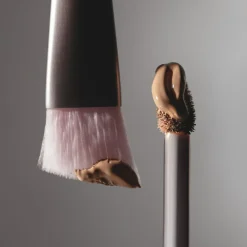 Concealer brush
