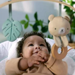 Cosy Spot Skråstol med Aktivitetsbøjle Træ