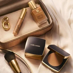 Double Wear Stay-In-Place Matte Powder Foundation SPF 10 Compact