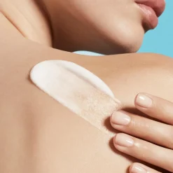 Eau Vitaminee Shower Gel