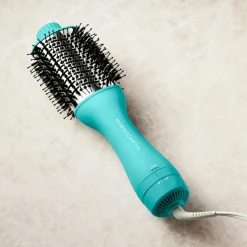 Effortless Style 4-in-1 Blow Dryer Brush