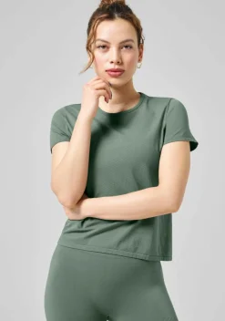 Essential Block Seamless Tee