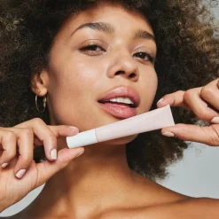 Eye Bright'n Conceal