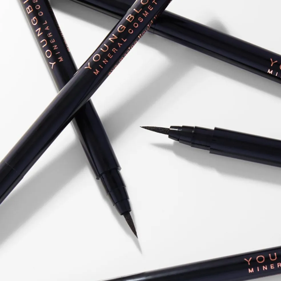 Eye Mazing Liquid Liner Pen