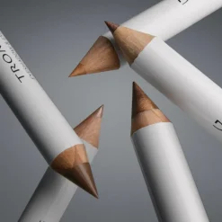 Eyeliner & Eyeshadow