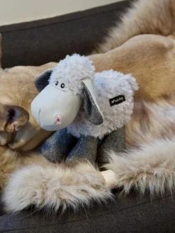 Fåret Malle Hundebamse