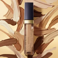 Futurist Soft Touch Brightening Skincare Concealer