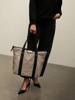 Gweneth RE-Q Flotile Bag