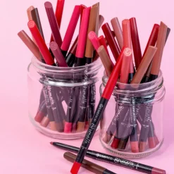 8H Matte Comfort Lipliner