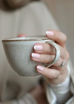 Instant Pro Press-on Manicure