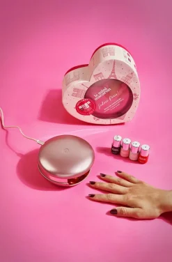 J'adore Paris Gel Manicure Kit