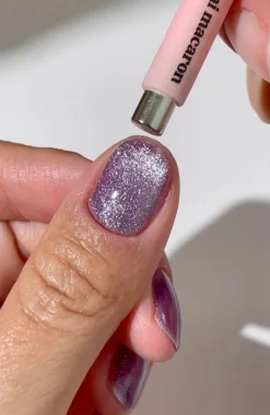 Lavender Haze Cat Eye Gel Polish