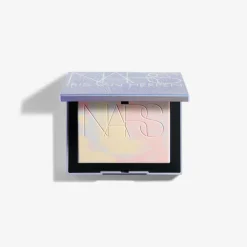 Light Reflecting Prismatc Powder Pressed