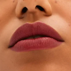 Locked Kiss 24HR Lipstick