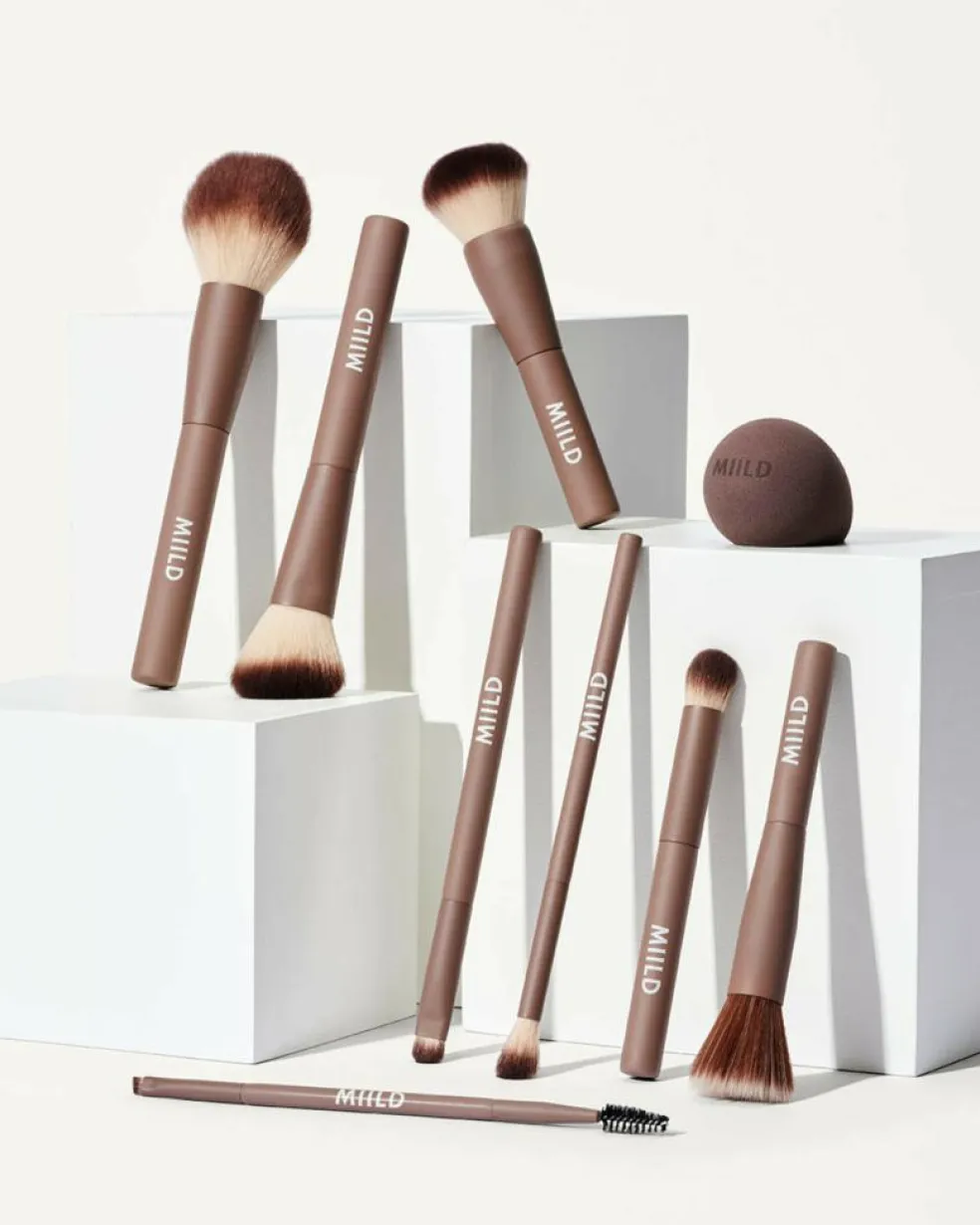 Mini Complexion Buffer Brush