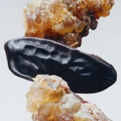 Myrrh & Tonka Cologne Intense Travel Spray