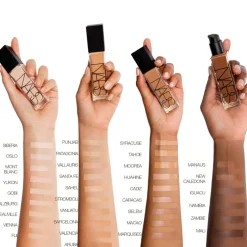 Natural Radiant Longwear Foundation