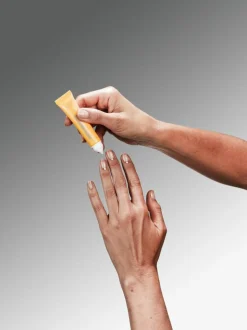 Nourishing Nail and Cuticle Serum Pen