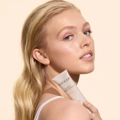 Pearl Glow Priming Moisturizer