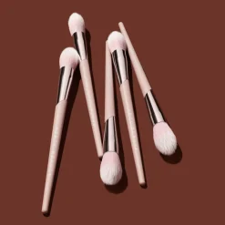 Precision Baked Highlighter Brush
