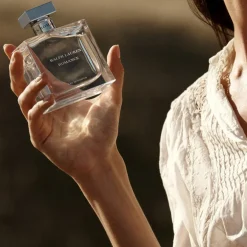 Romance Eau de Parfum