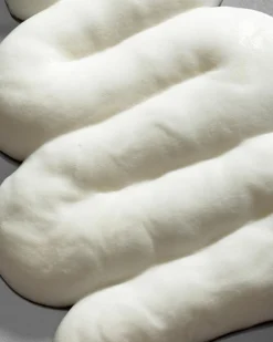 Russian Amber Volumzing Mousse