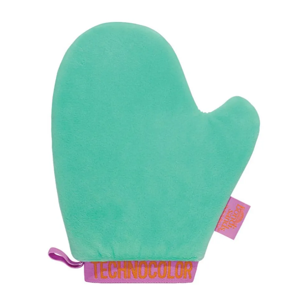 Self Tanning Application Mit