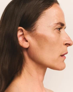 Skin Light Natural Liquid Foundation