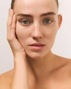 Skin Light Natural Pressed Powder