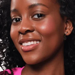 Soft Touch Bouncy Blush