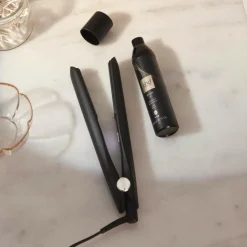 Straight On Smooth Spray