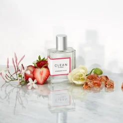 Strawberry Fields Eau de Parfum