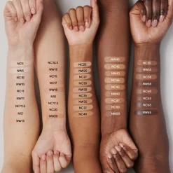 Studio Radiance 24Hr Luminous Lift Concealer