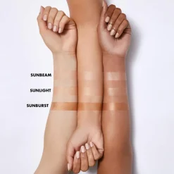 Suntouchable! Whoa Glow SPF 30