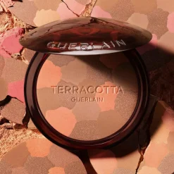 Terracotta Light Bronzing Powder