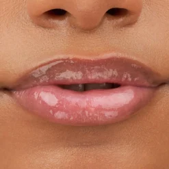 What The Fake! Plumping Lip Filler