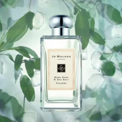 Wood Sage & Sea Salt Scented Classic Candle