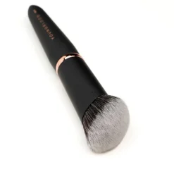 YB15 Crème Contour
